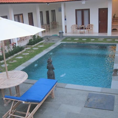 Temuku Guest House Canggu Extérieur photo